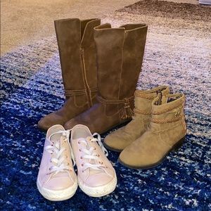 Girls size 3 lot converse justice